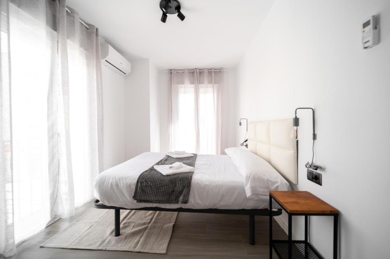 Apartamentos La Encarnacion 龙达 外观 照片