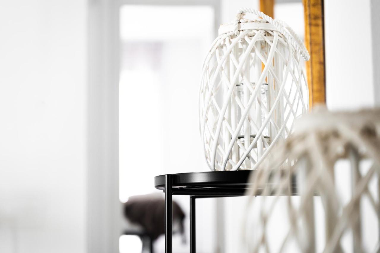 Apartamentos La Encarnacion 龙达 外观 照片
